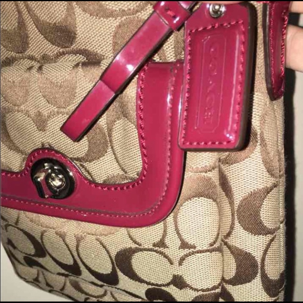 Couch Crossbody Authentic - image 2